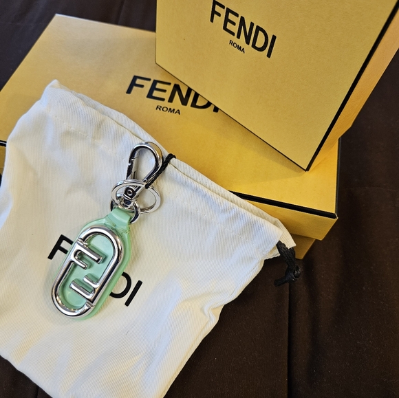 FENDI keychain 🔑 - Picture 6 of 6